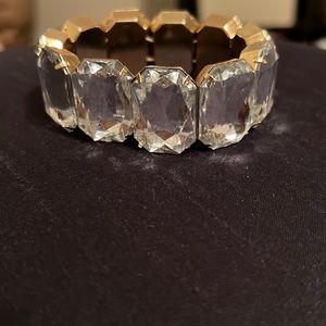 Expandable fun sparkly bracelet